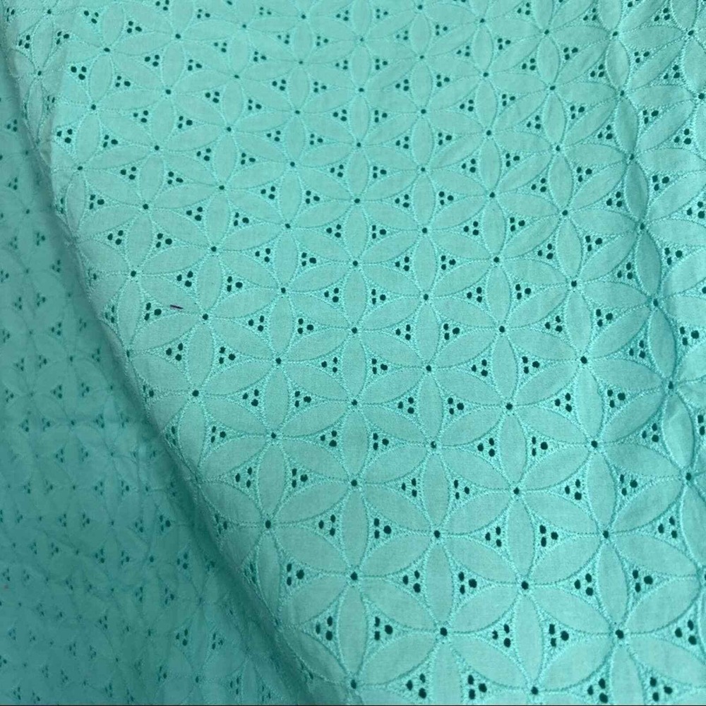 Woman Within Eyelet Top Women 14/16 M Aqua Blue Short Sleeve Split Neck - Picture 6 of 8